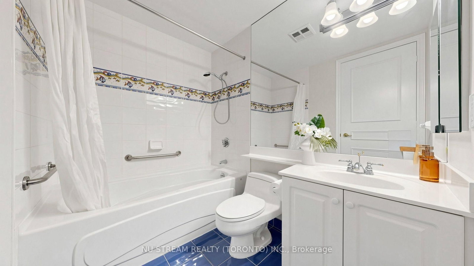 89 Skymark Drive • #2211 • Toronto, ON photo 22