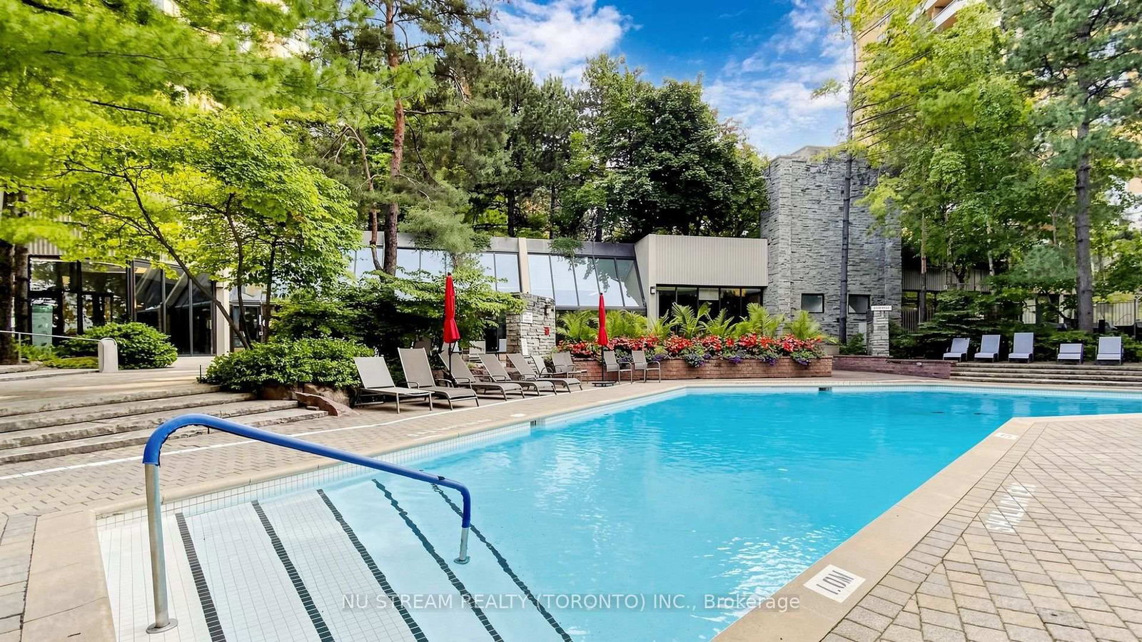 89 Skymark Drive • #2211 • Toronto, ON photo 40