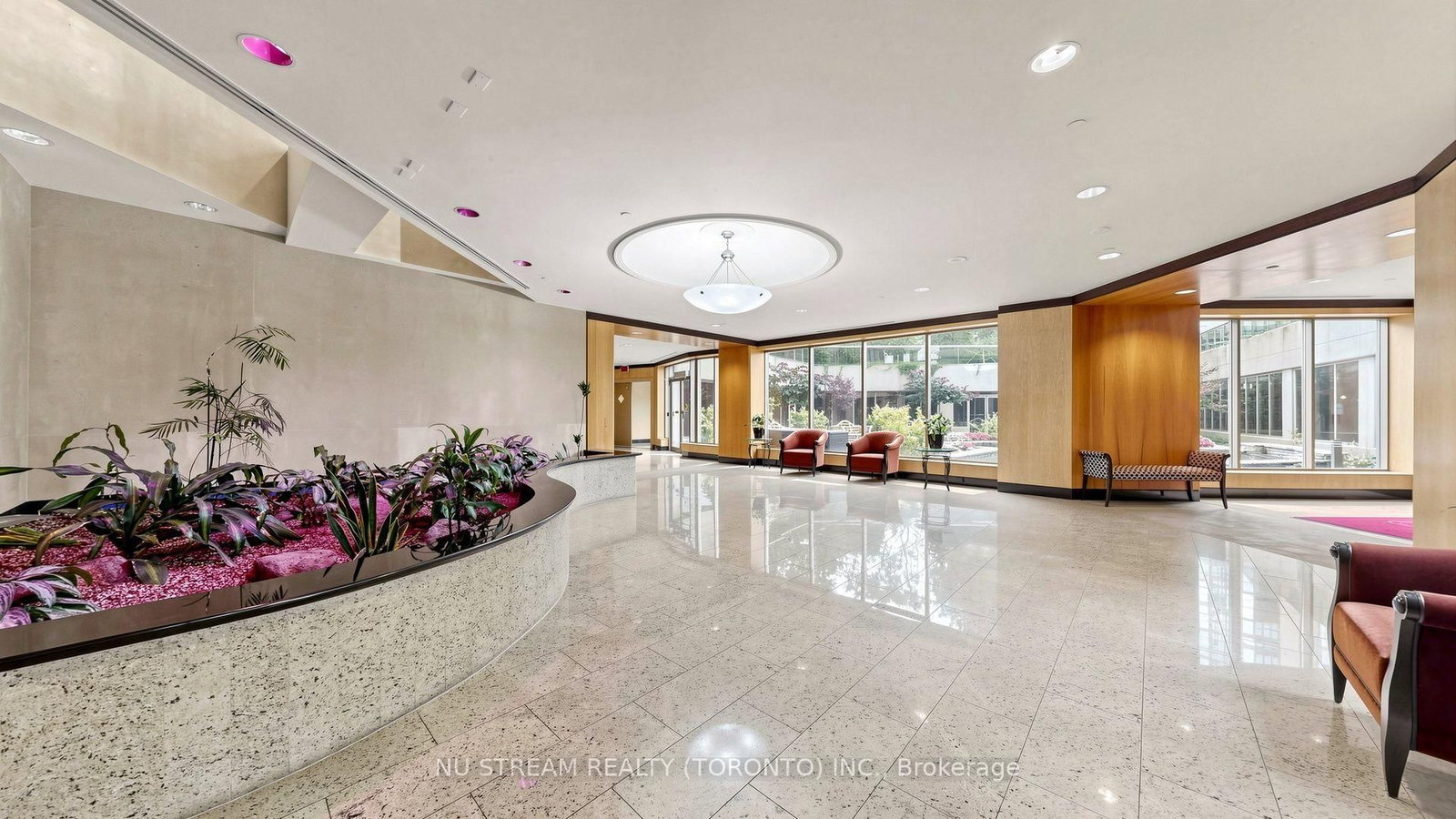 89 Skymark Drive • #2211 • Toronto, ON photo 5