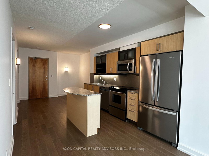 404 - 350 Wellington Street W