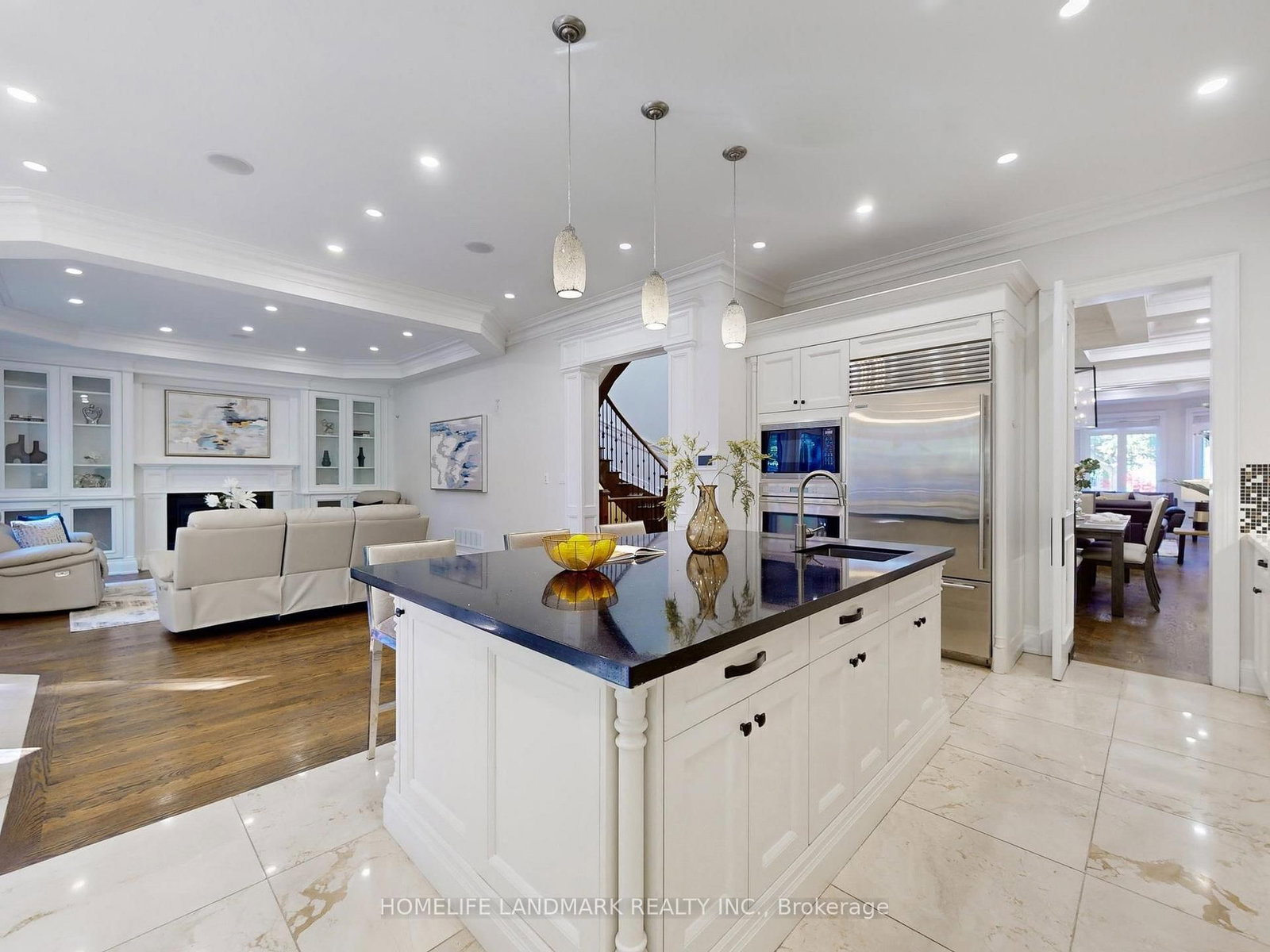 183 Byng Avenue • Toronto, ON photo 8