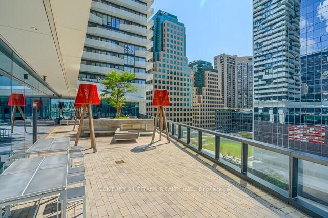 100 Harbour Street • #6606 • Toronto, ON photo 23