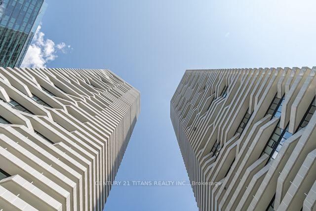 100 Harbour Street • #6606 • Toronto, ON photo 24