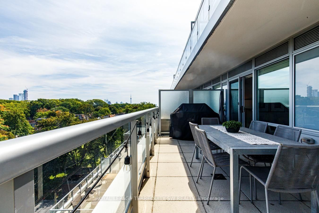 501 St. Clair Avenue W • #510 • Toronto, ON photo 15