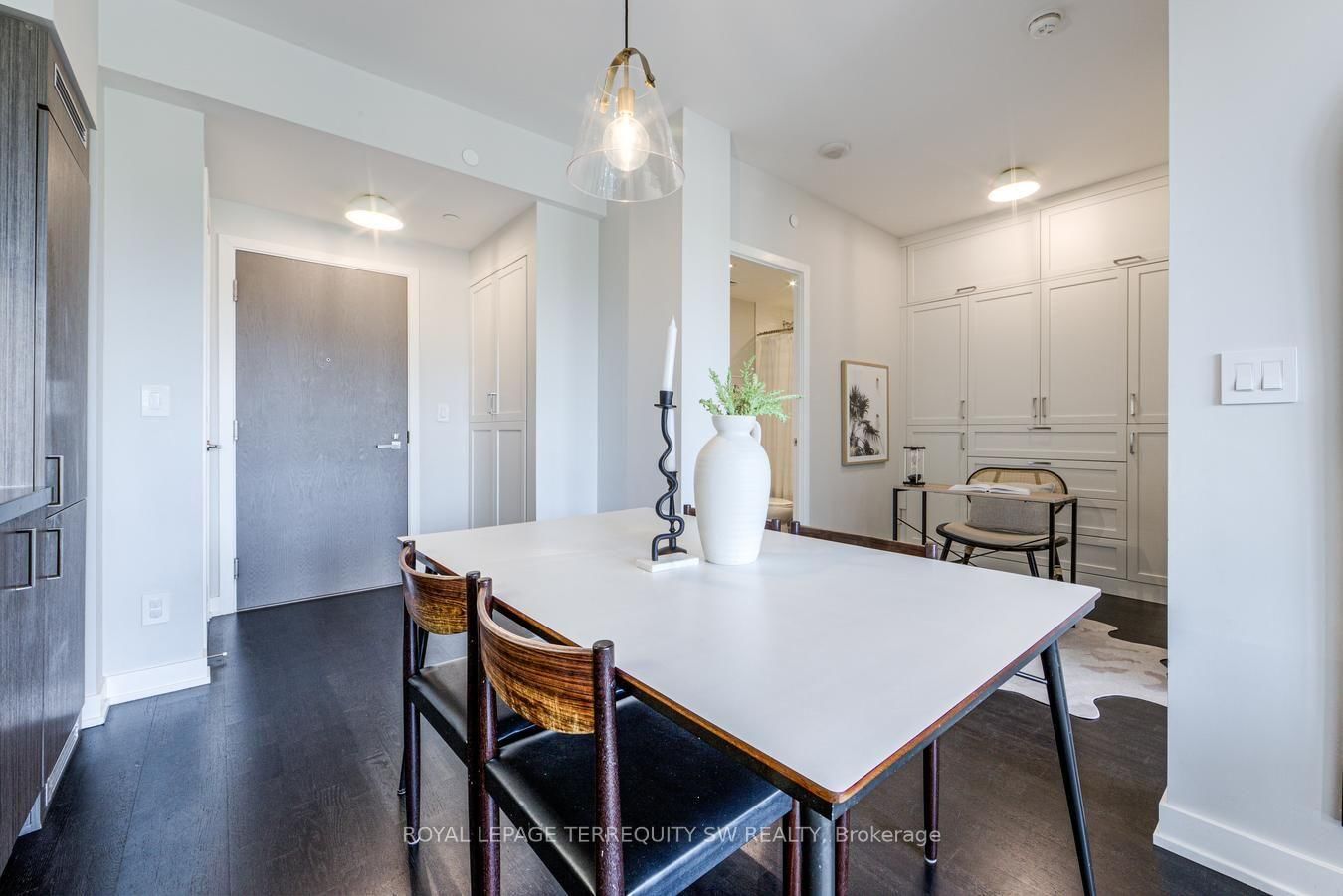 501 St. Clair Avenue W • #510 • Toronto, ON photo 8