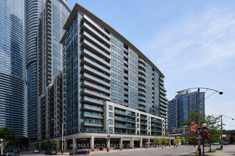 #310 - 25 Lower Simcoe Street