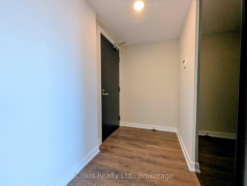 4407 - 501 Yonge Street