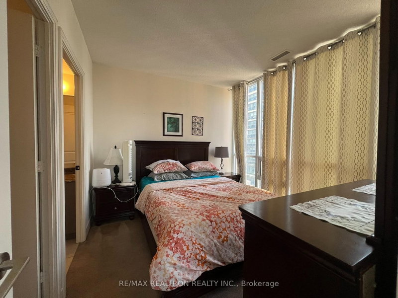#2704 - 23 Sheppard Avenue E