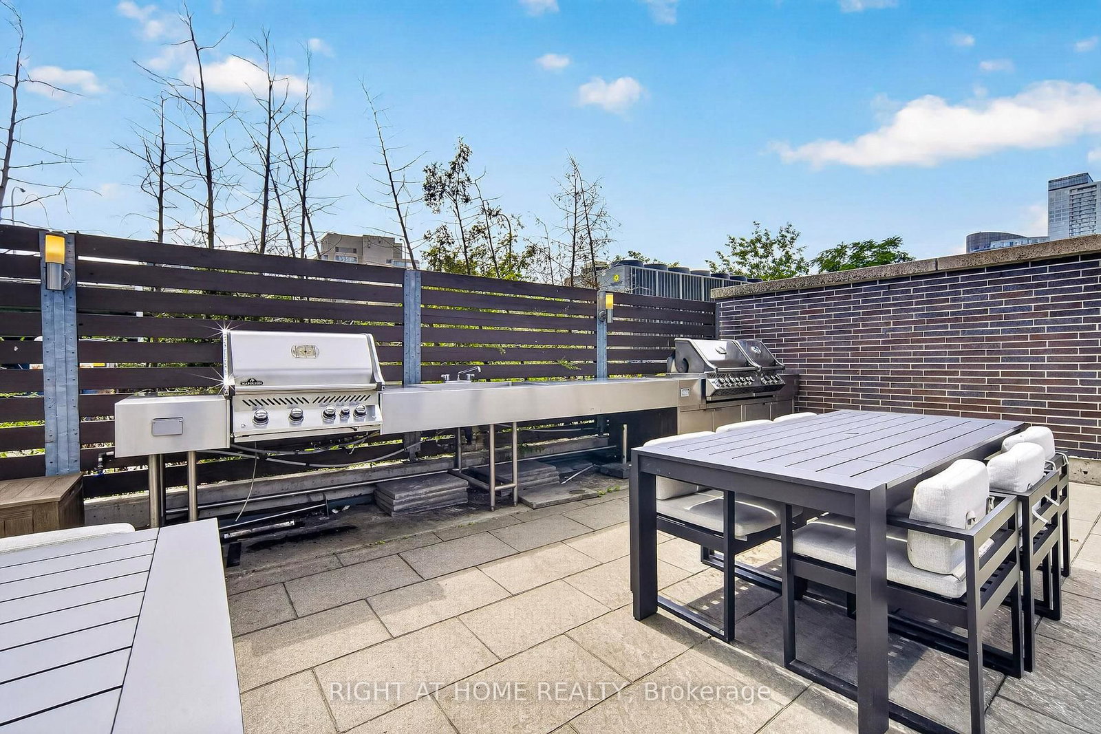 11 Brunel Court • #5509 • Toronto, ON photo 23