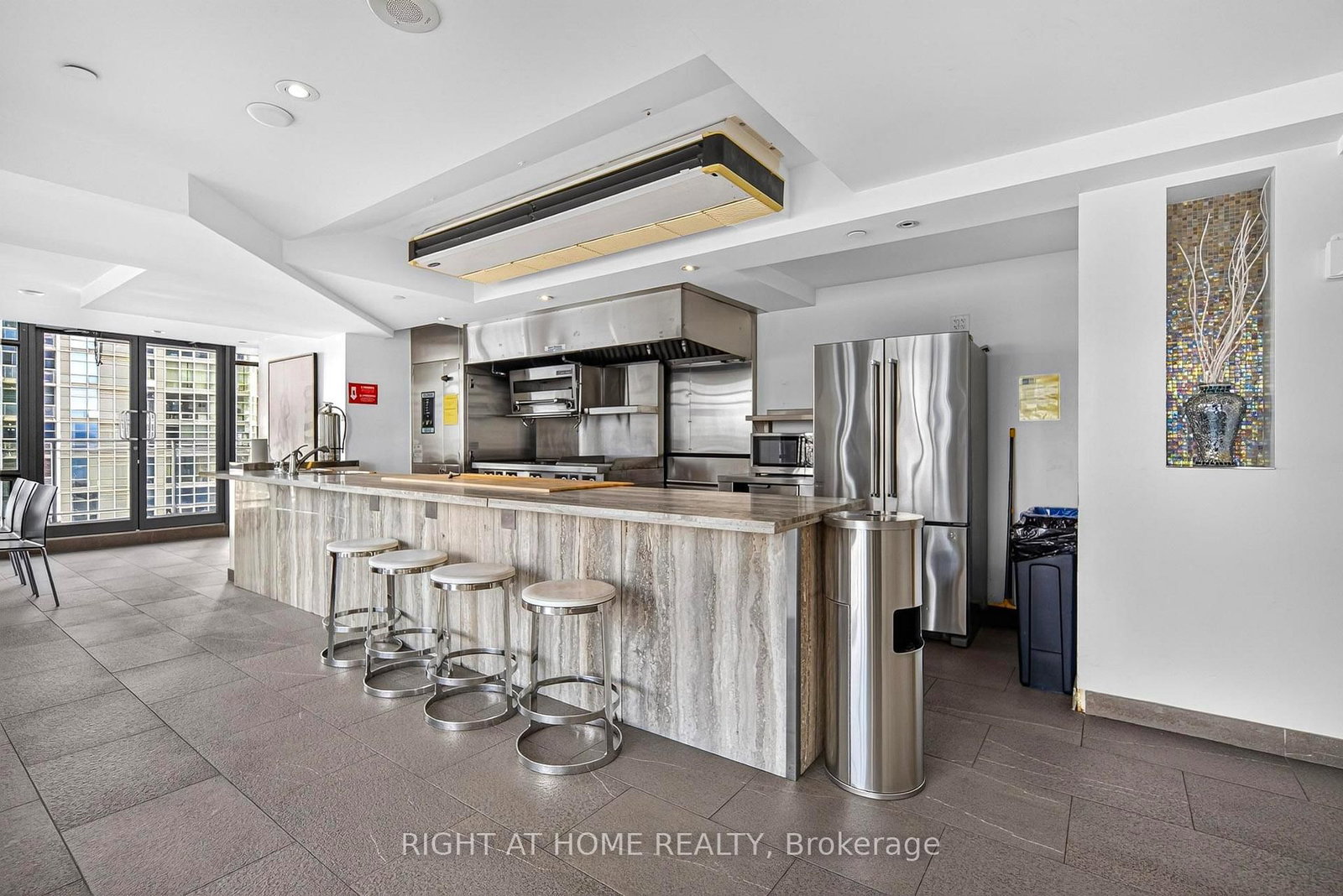 11 Brunel Court • #5509 • Toronto, ON photo 27