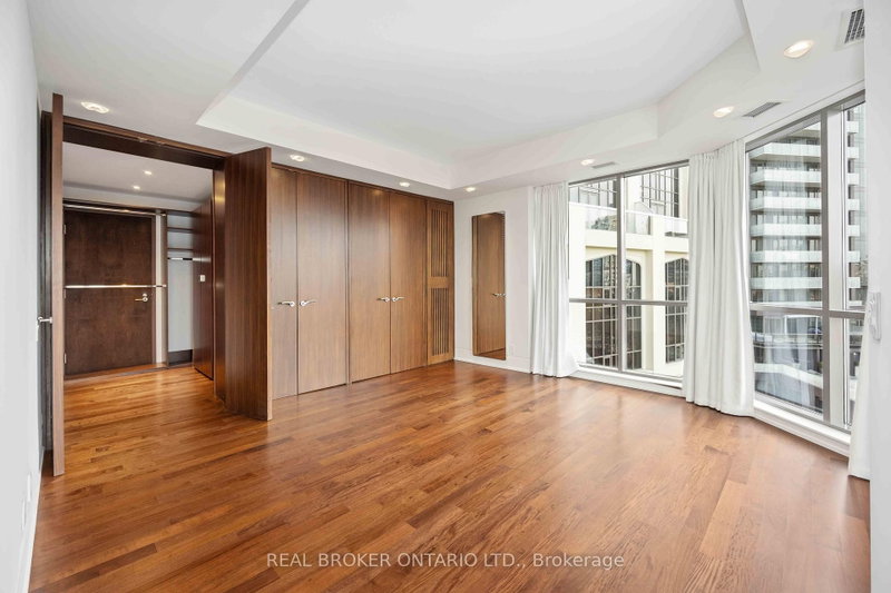 701 - 3 McAlpine Street