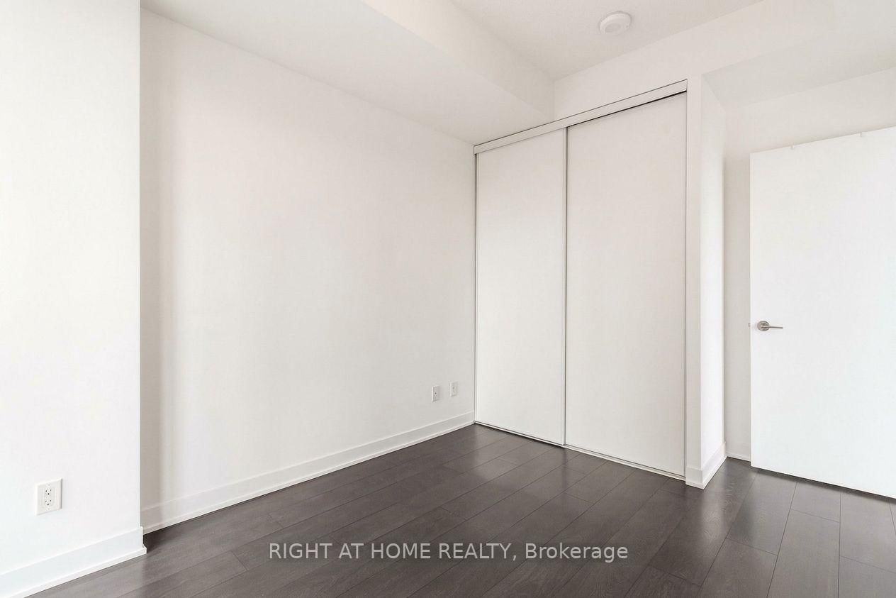 87 Peter Street • #4606 • Toronto, ON photo 13