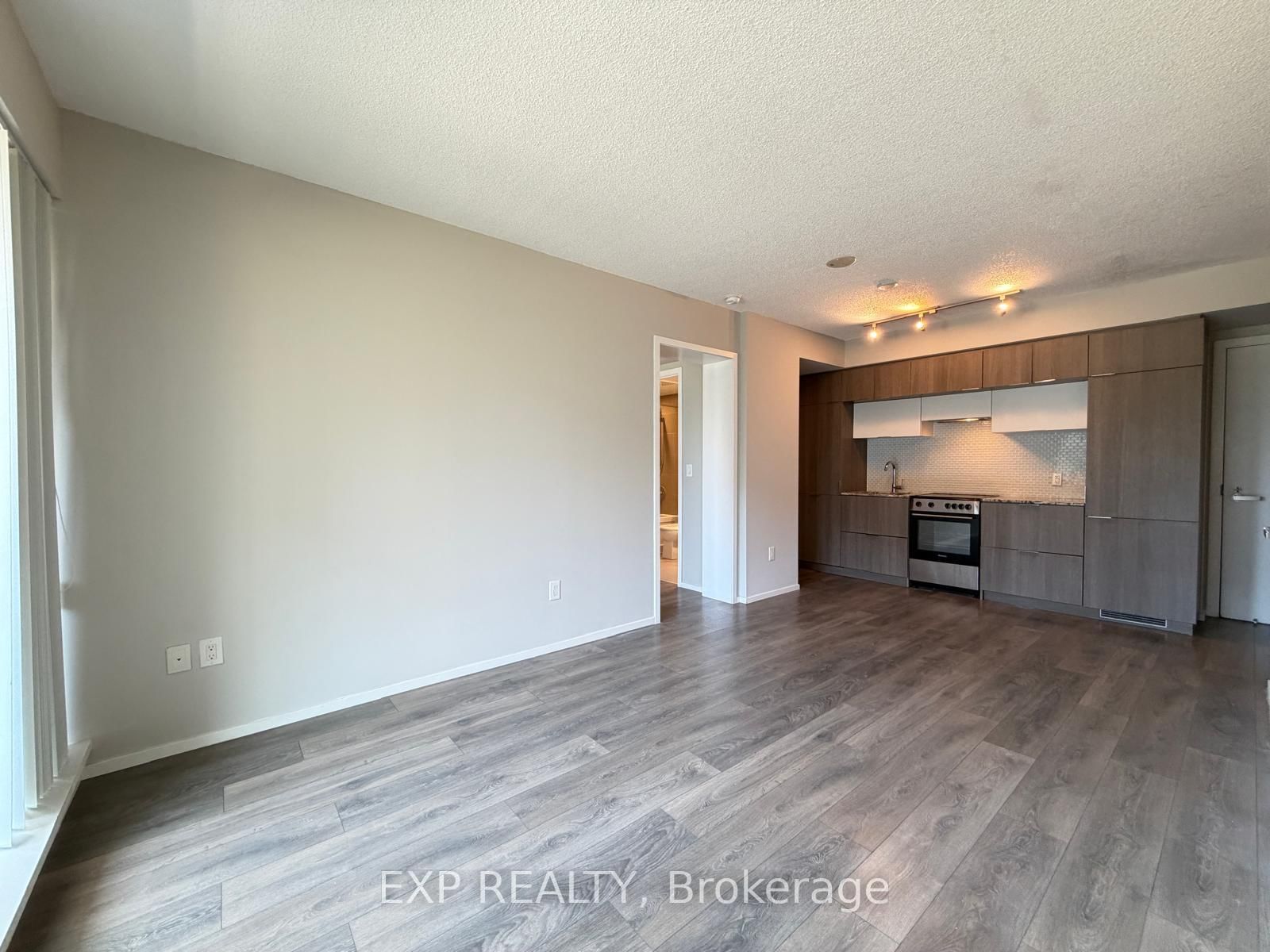 159 Dundas Street E • #512 • Toronto, ON photo 10