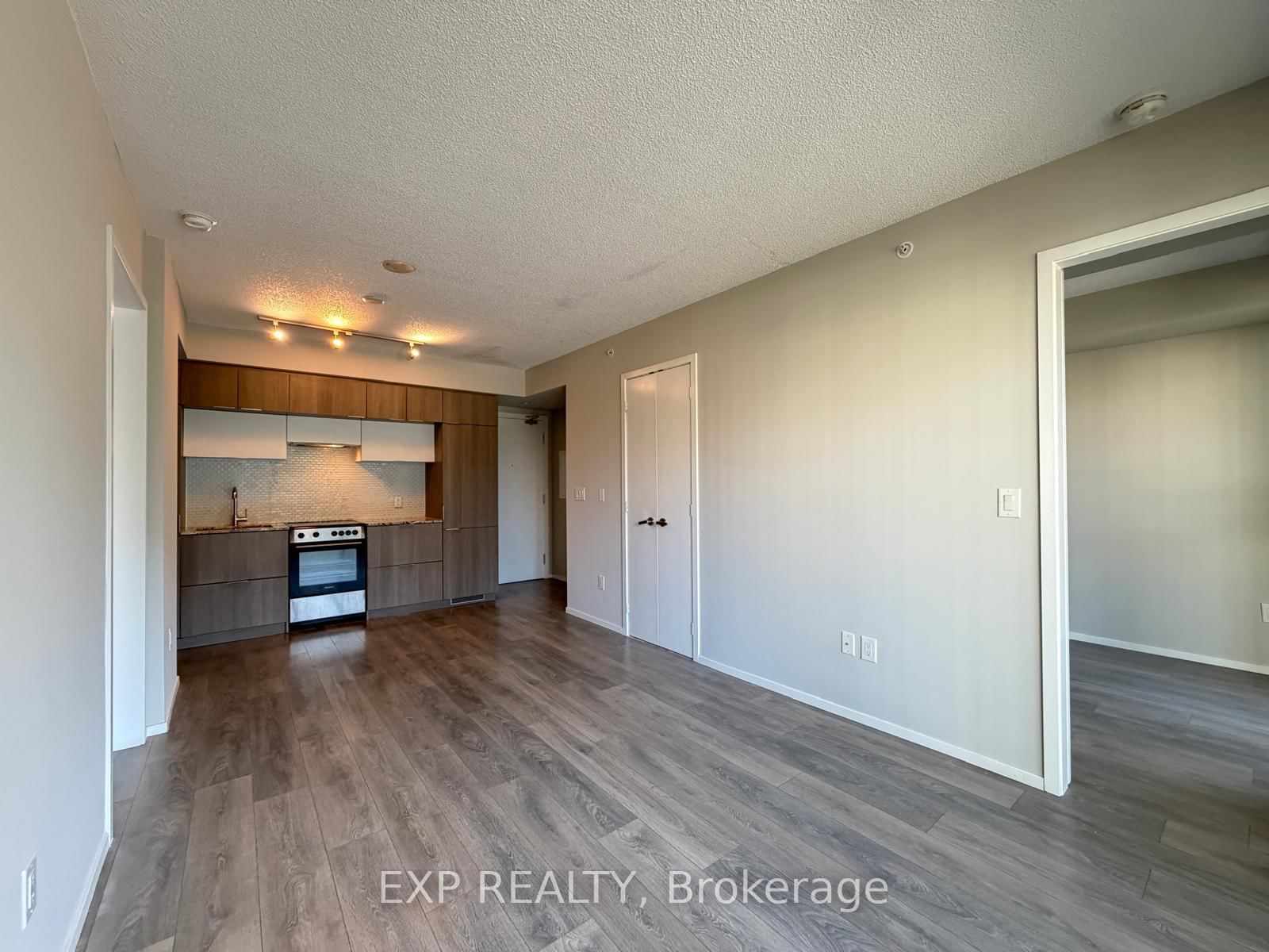 159 Dundas Street E • #512 • Toronto, ON photo 15