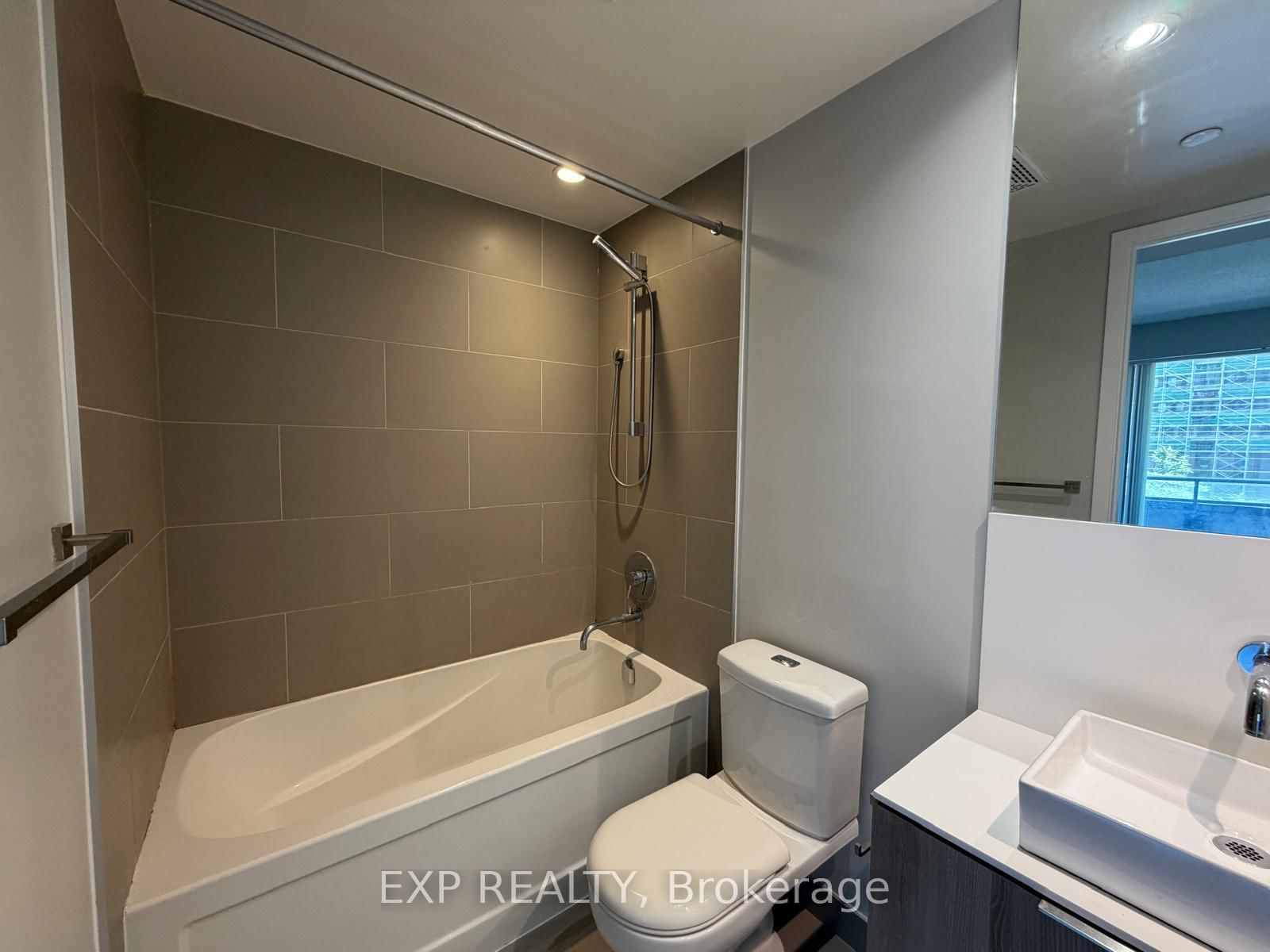 159 Dundas Street E • #512 • Toronto, ON photo 25