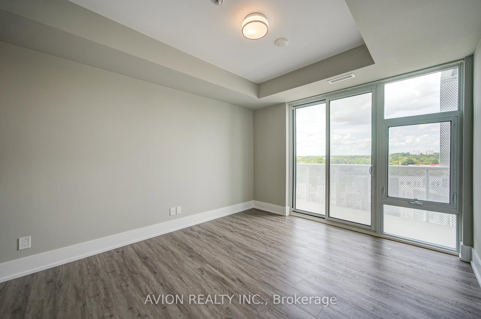 25 Adra Grado Way • #1019 • Toronto, ON photo 16