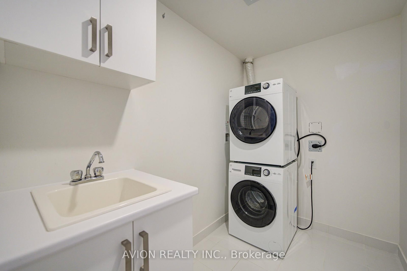 25 Adra Grado Way • #1019 • Toronto, ON photo 20