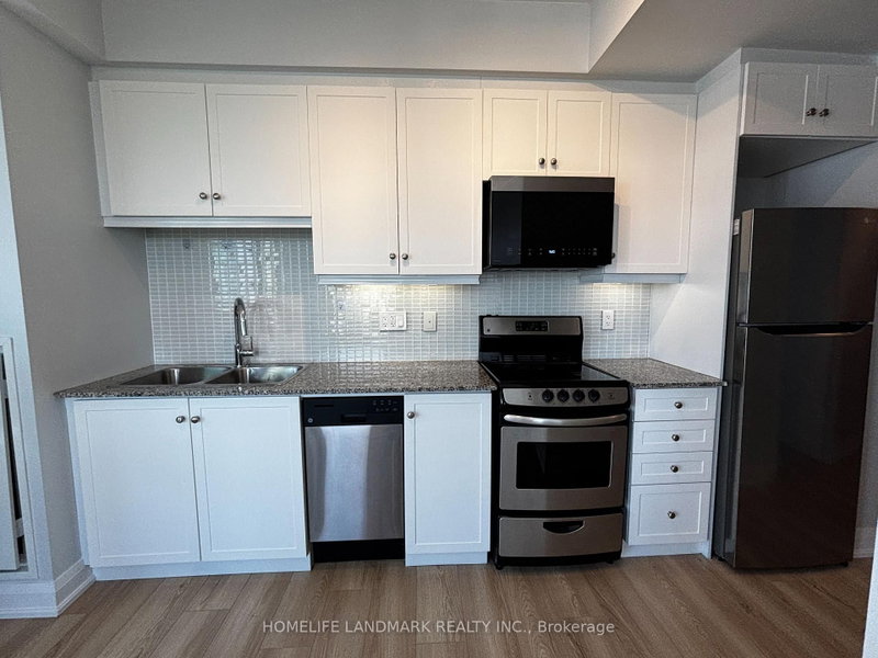 1809 - 68 Canterbury Placeway