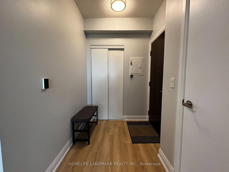 1809 - 68 Canterbury Placeway