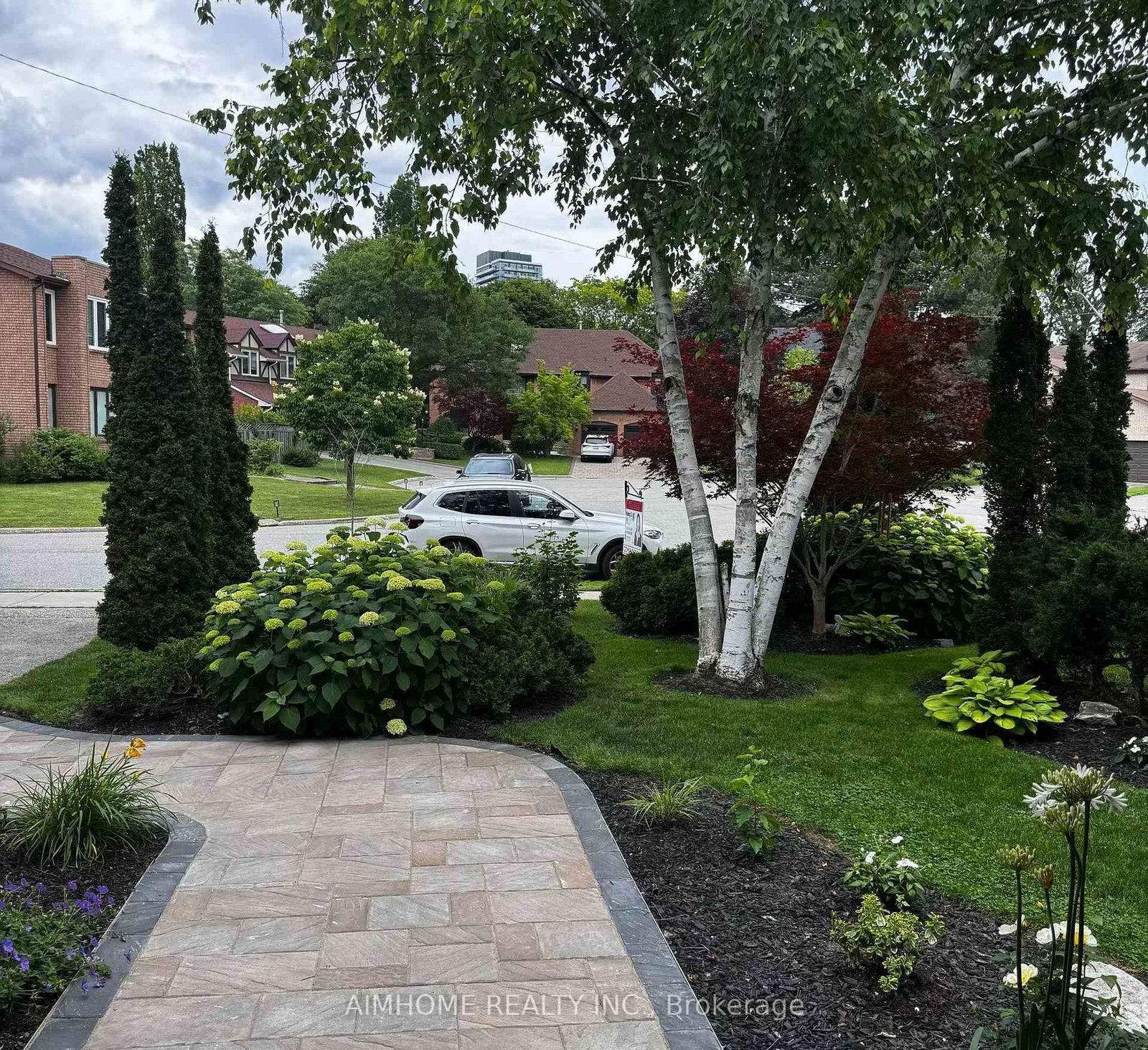 93 Clarinda Drive • Toronto, ON photo 33