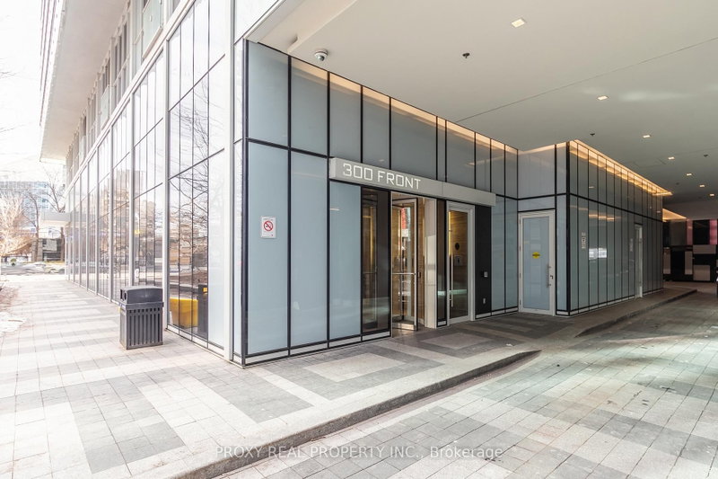 1705 - 300 Front Street W
