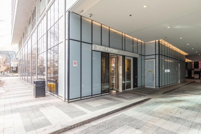 Condo for lease at 1705-300 Front Street, Toronto, Ontario, M5V 0E9 - Waterfront Communities C1 - MLS: C13724742
