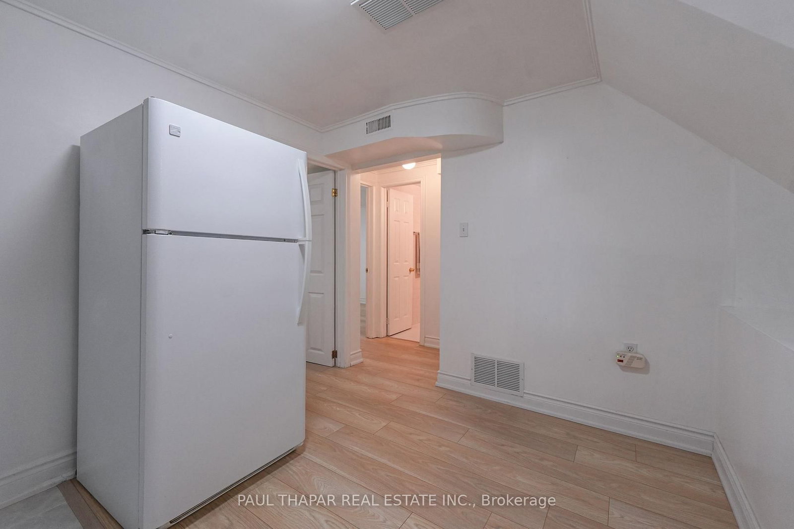 60 Seneca Hill Drive • Toronto, ON photo 21