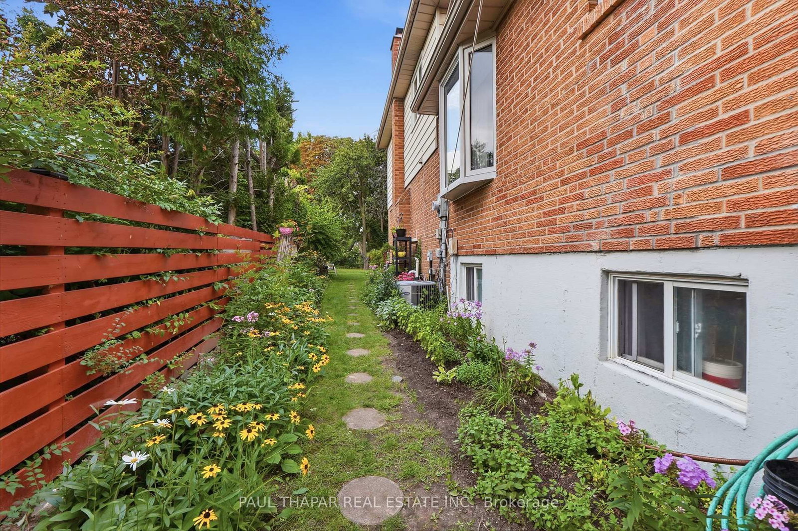 60 Seneca Hill Drive • Toronto, ON photo 26