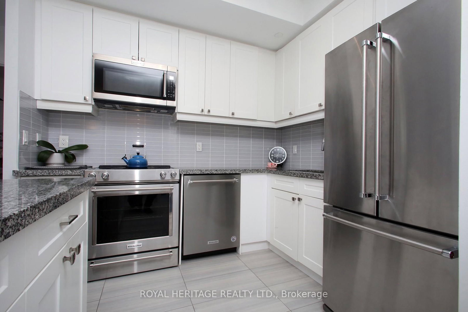 621 Sheppard Avenue E • #TPH08 • Toronto, ON photo 20