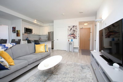 621 Sheppard Avenue E • #TPH08 • Toronto, ON photo 8