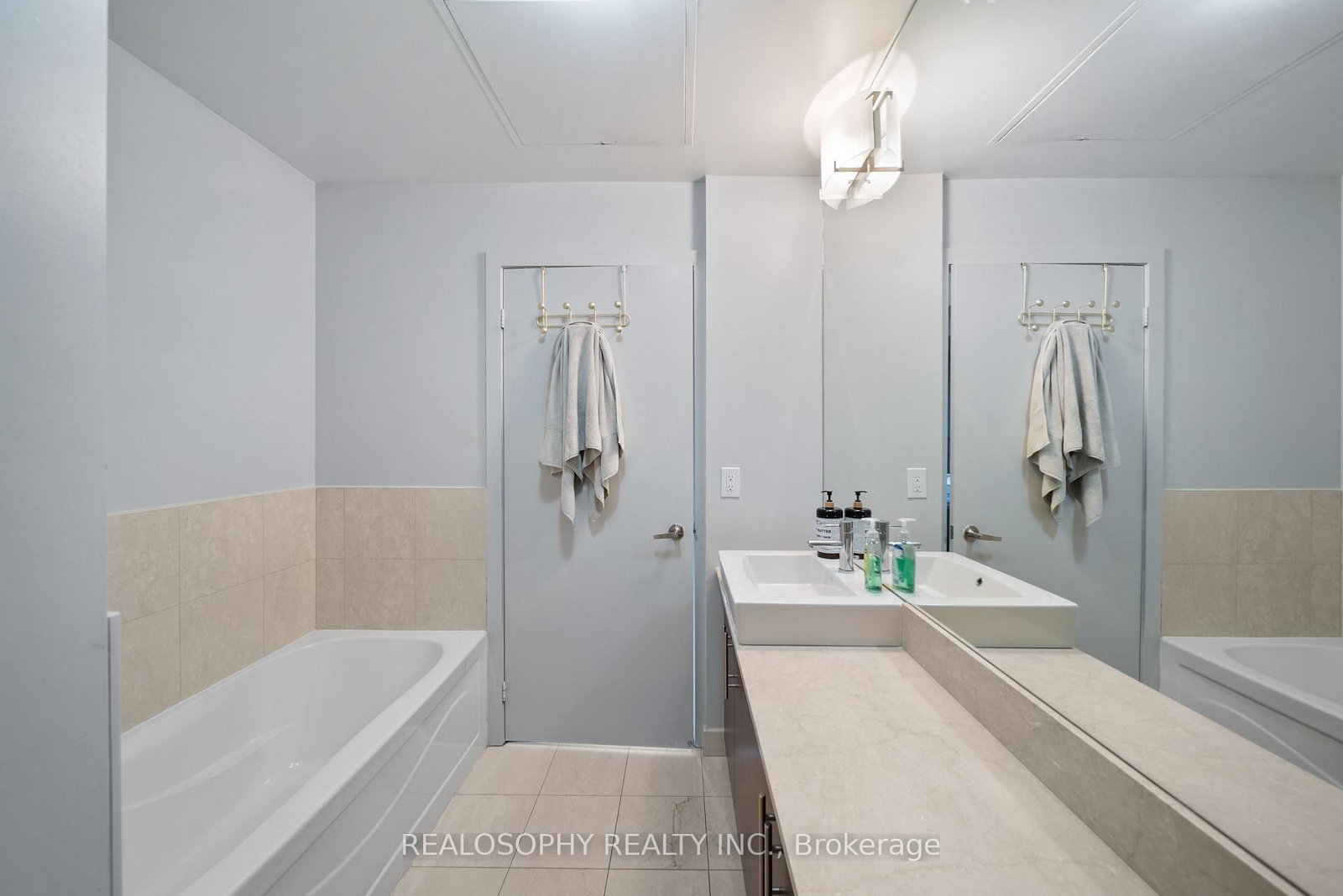 65 Bremner Boulevard • #4305 • Toronto, ON photo 26