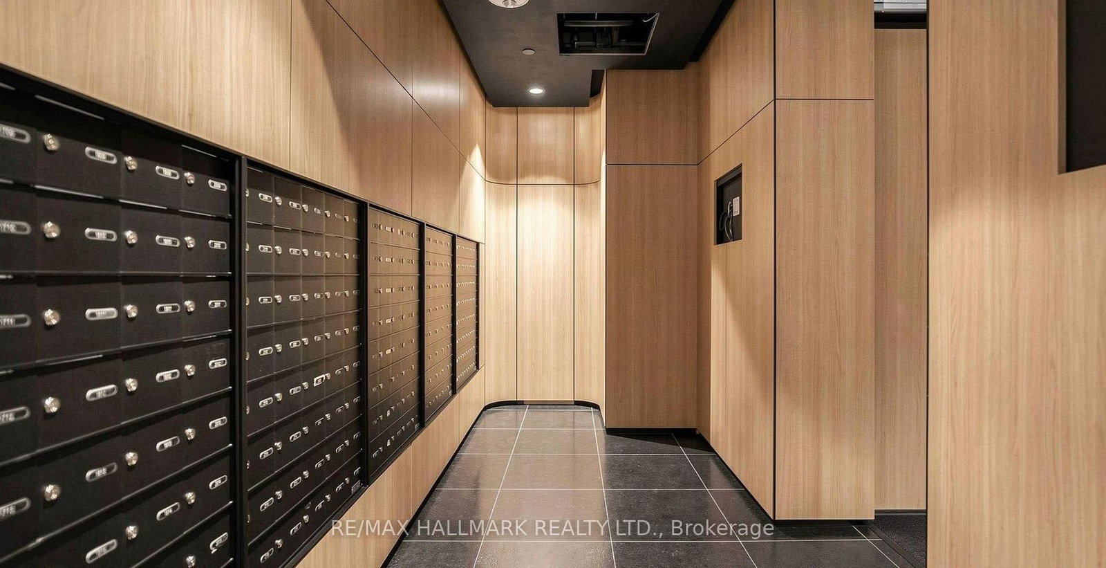35 Mercer Street • #2014 • Toronto, ON photo 10
