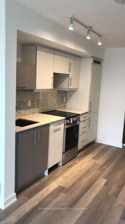 181 Huron Street • #707 • Toronto, ON photo 5