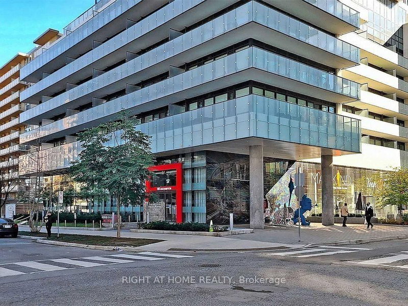 1906 - 185 Roehampton Avenue