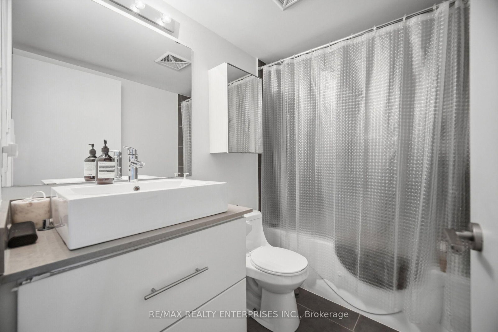 1169 Queen Street W • #608 • Toronto, ON photo 20