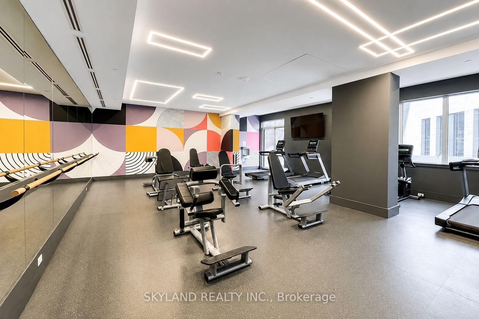 75 Canterbury Place • #1607 • Toronto, ON photo 23