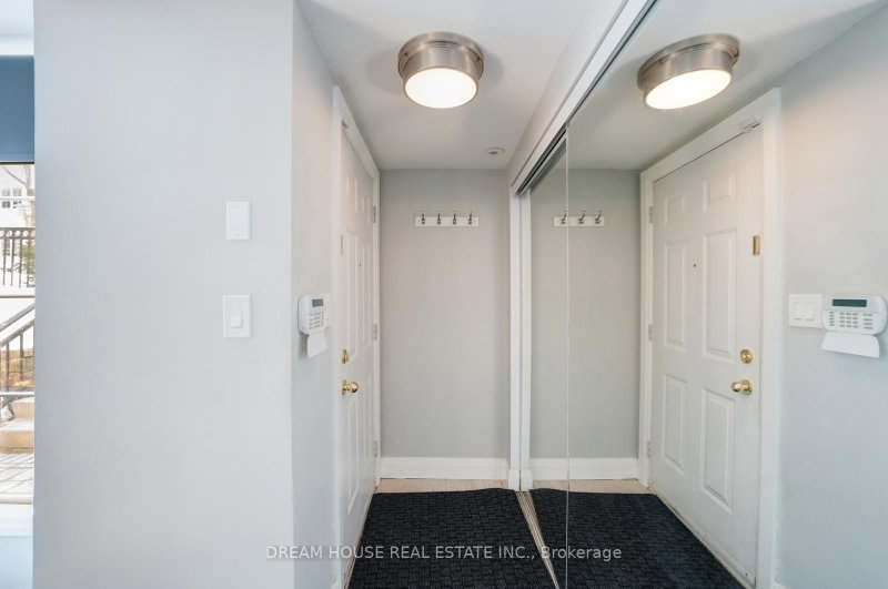 1008 - 5 Everson Drive