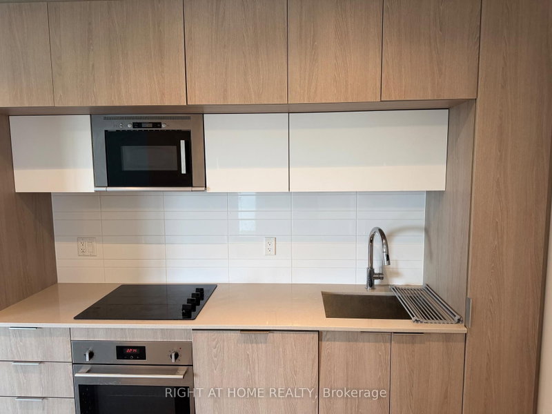 705 - 1 Belsize Drive