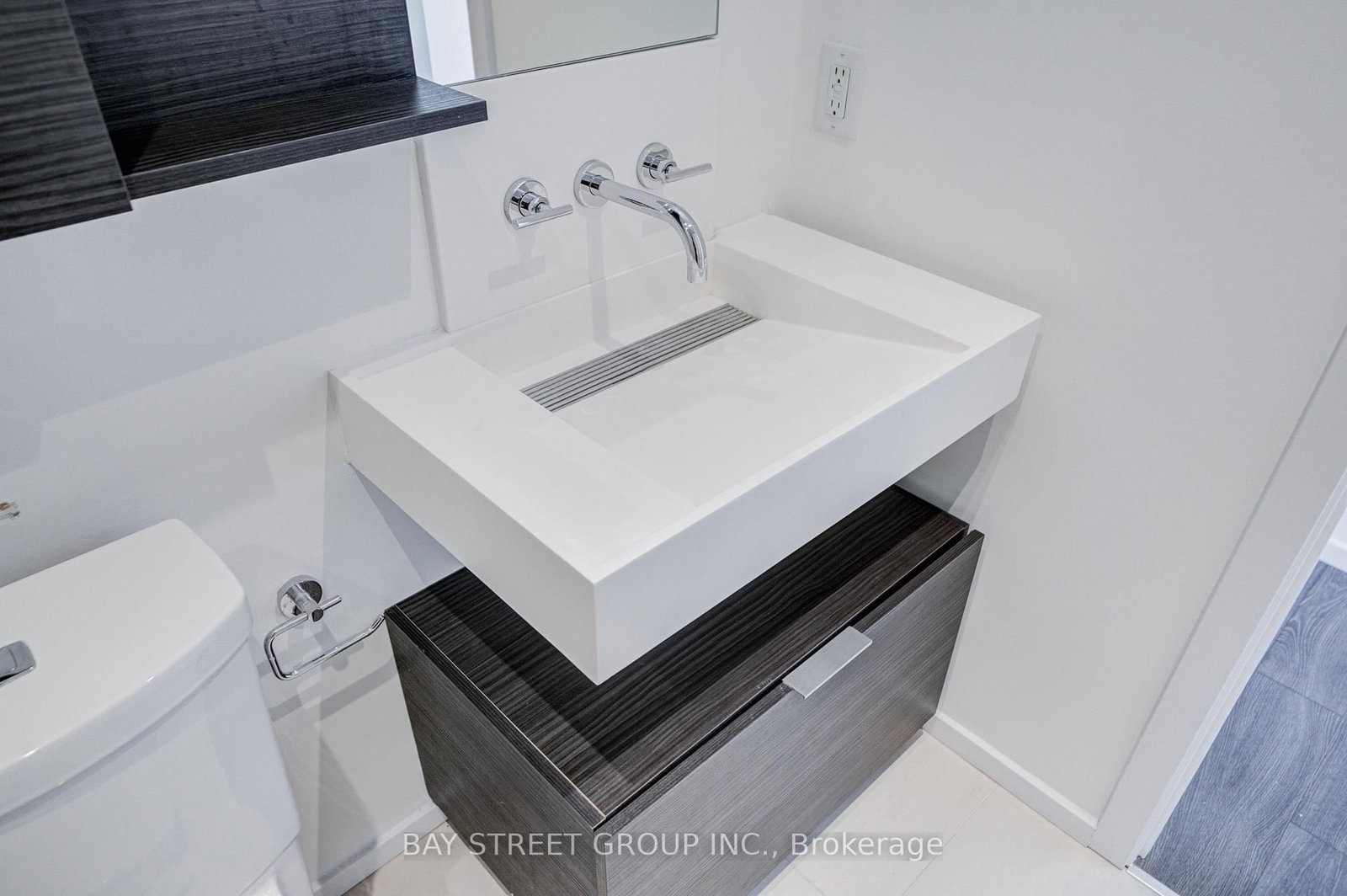 5 St. Joseph Street • #3905 • Toronto, ON photo 19