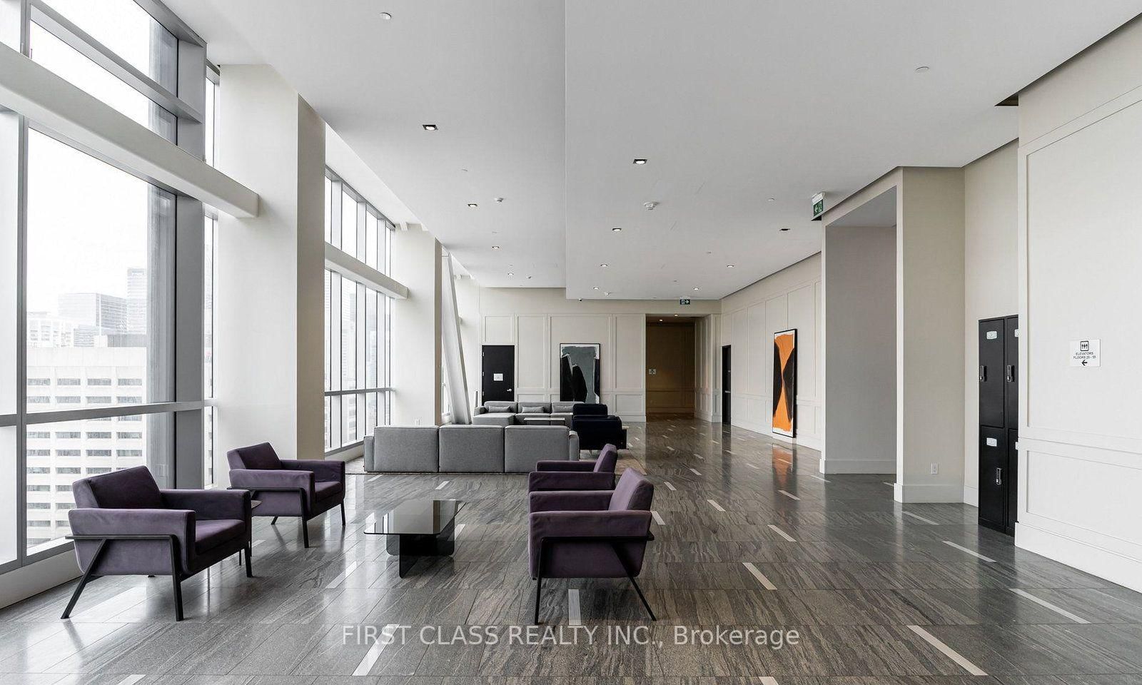 488 University Avenue • #3901 • Toronto, ON photo 24