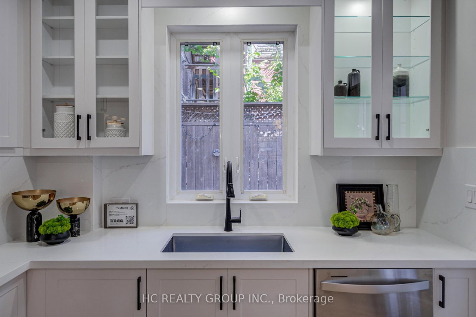 64 Wales Avenue • Toronto, ON photo 16