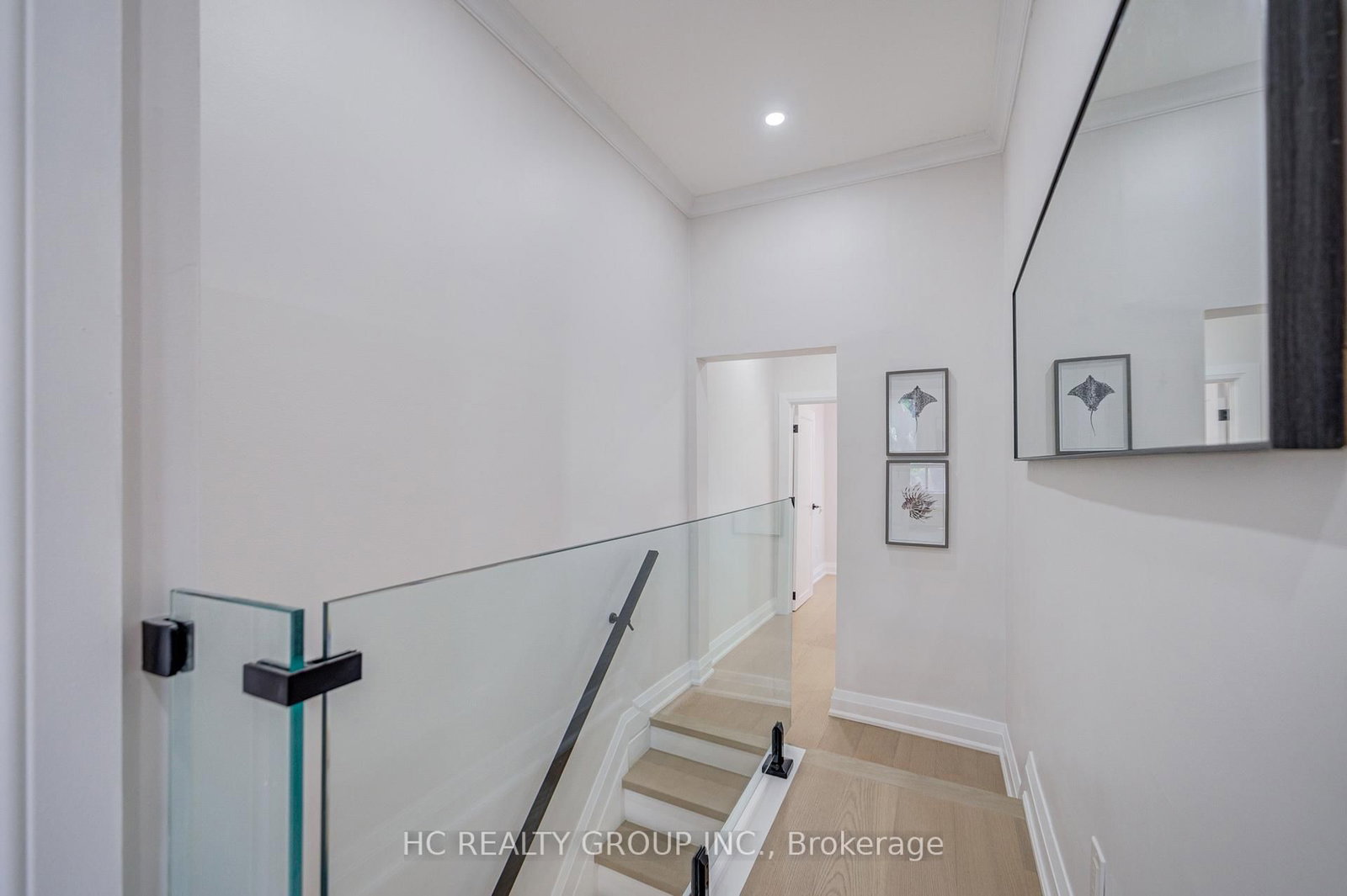 64 Wales Avenue • Toronto, ON photo 21