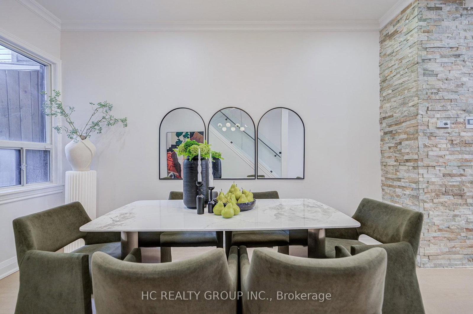 64 Wales Avenue • Toronto, ON photo 4