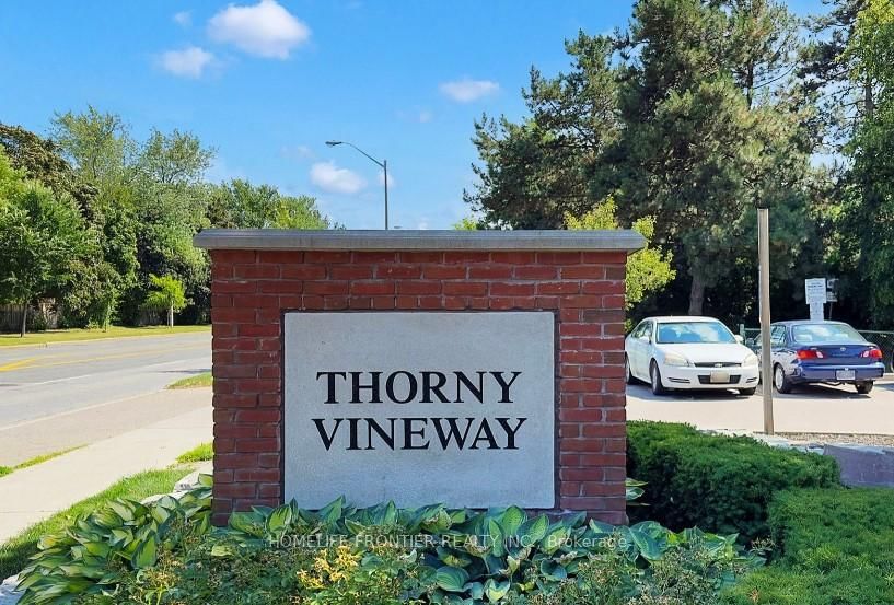133 Thorny Vine Way E • Toronto, ON photo 1
