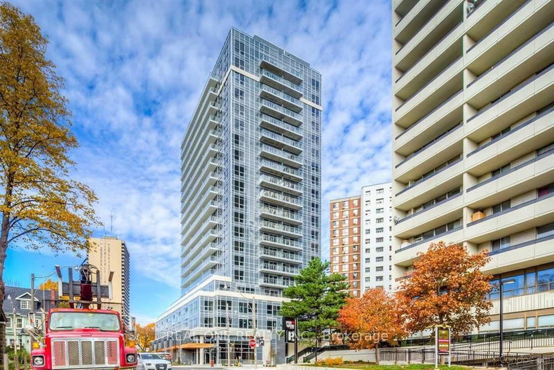 1004 - 58 Orchard View Boulevard