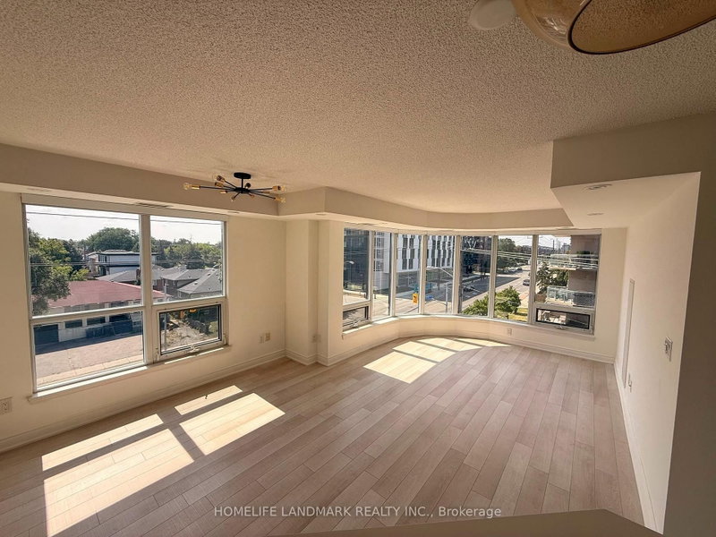 413 - 760 Sheppard Avenue W