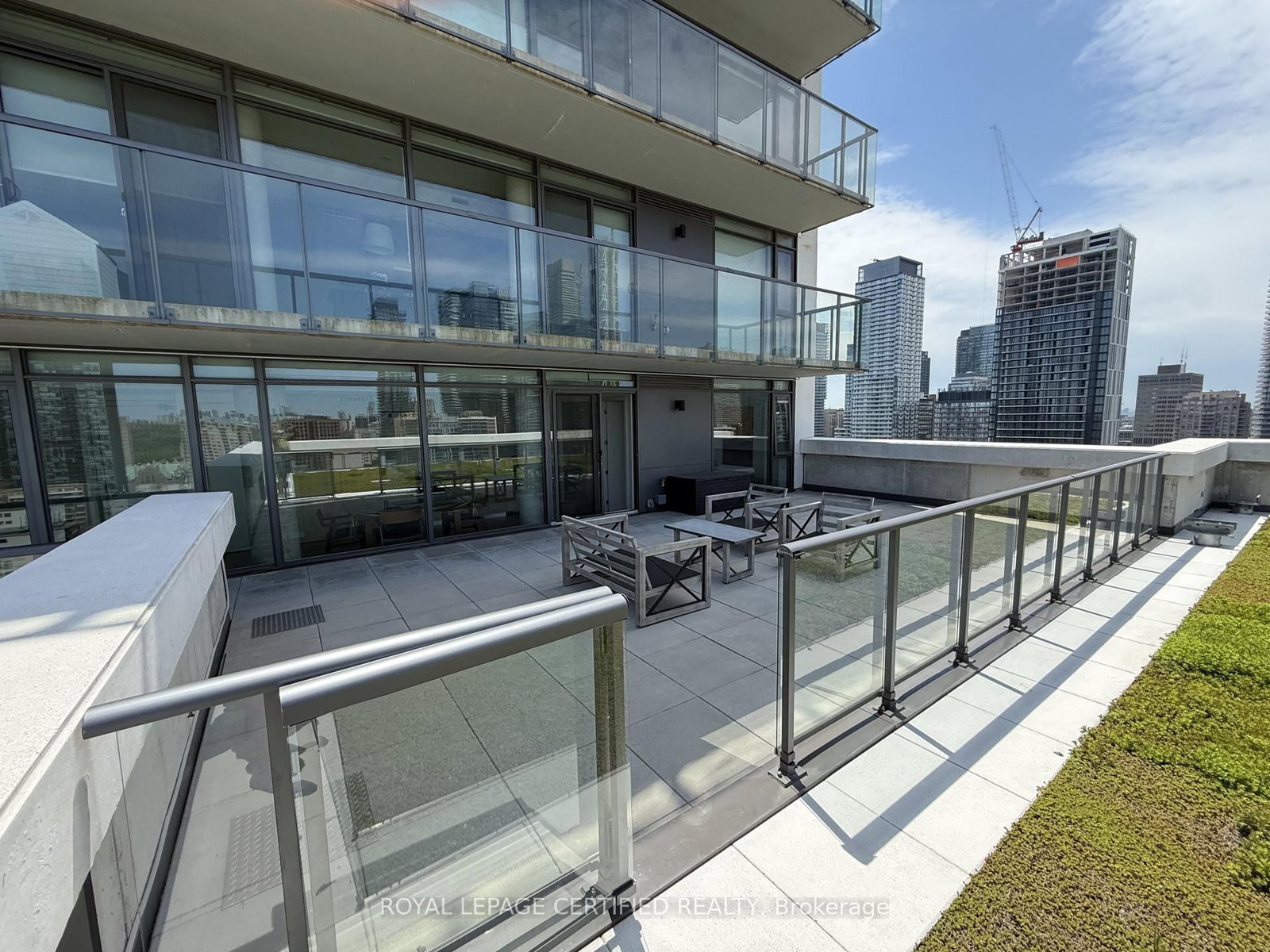 81 Wellesley Street E • #2305 • Toronto, ON photo 13