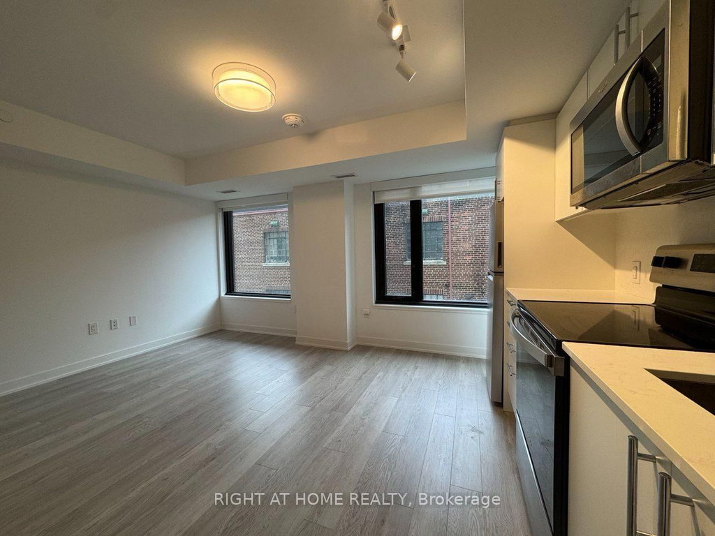 324 - 3 Strathgowan Avenue 3