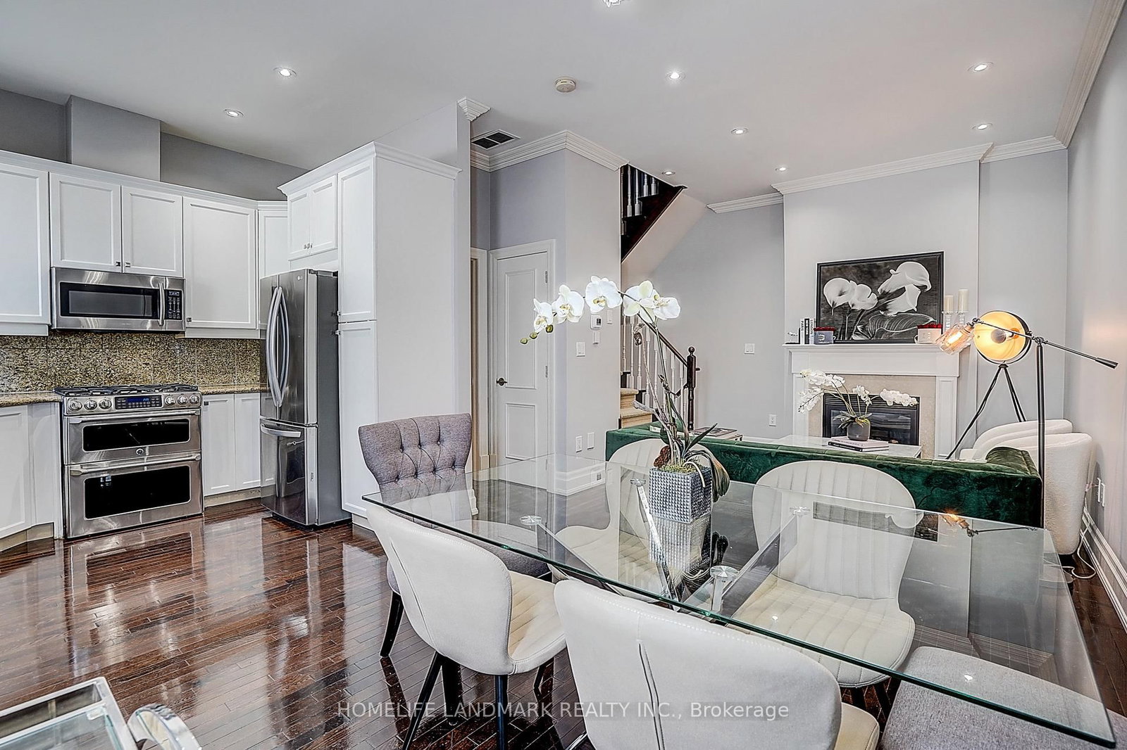 51 York Mills Road • #309 • Toronto, ON photo 13