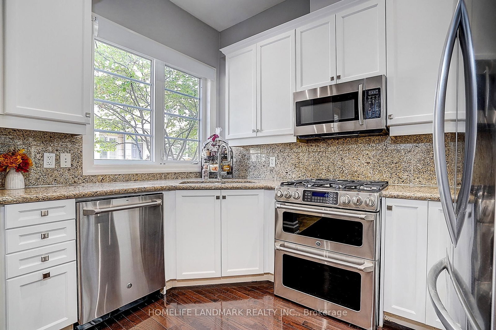 51 York Mills Road • #309 • Toronto, ON photo 20